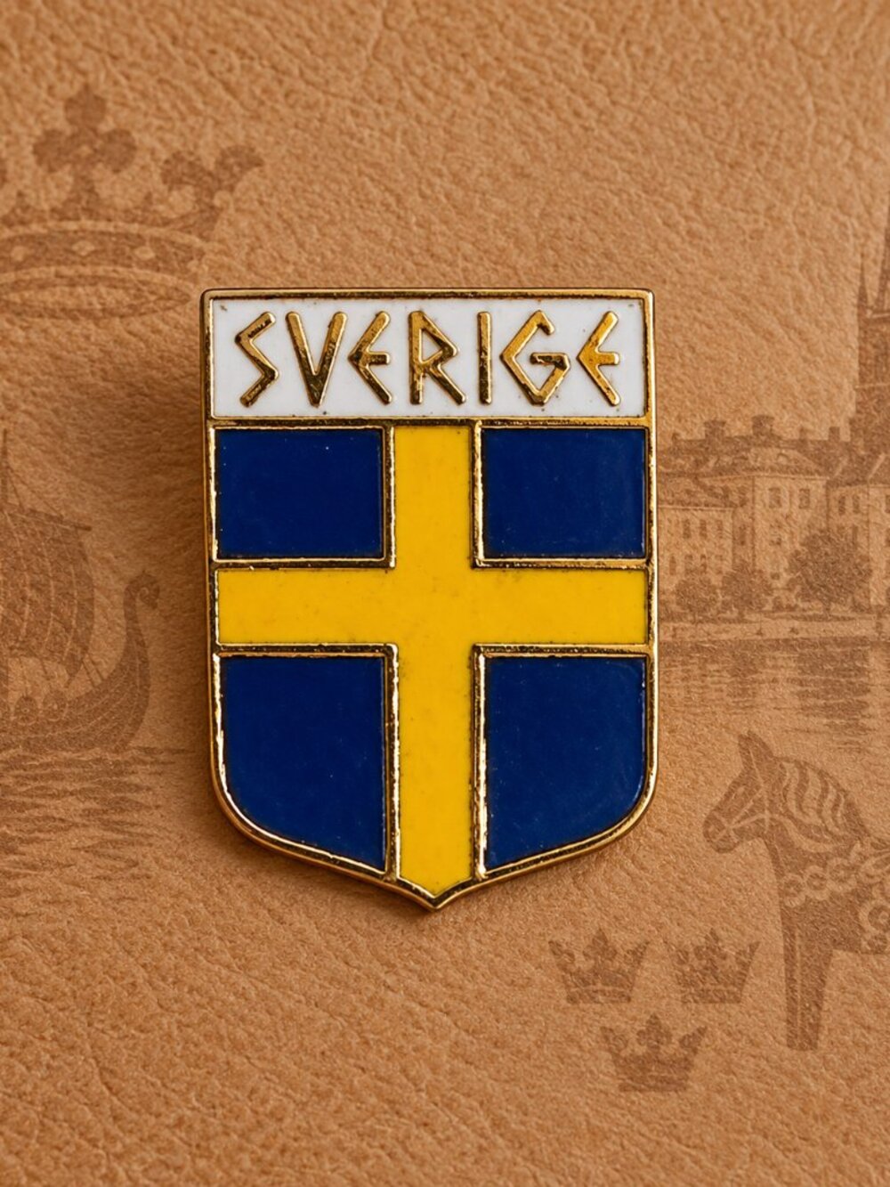 Sweden Sverige National Flag Crest Vintage Lapel Pin - Nordic Scandinavian Badge